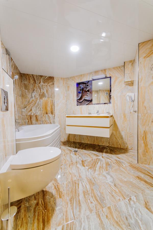 Hotel Alisa Pavel Banja Exteriör bild