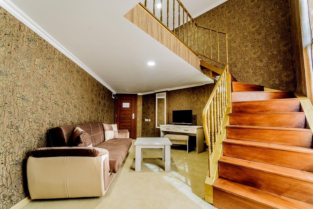 Hotel Alisa Pavel Banja Exteriör bild