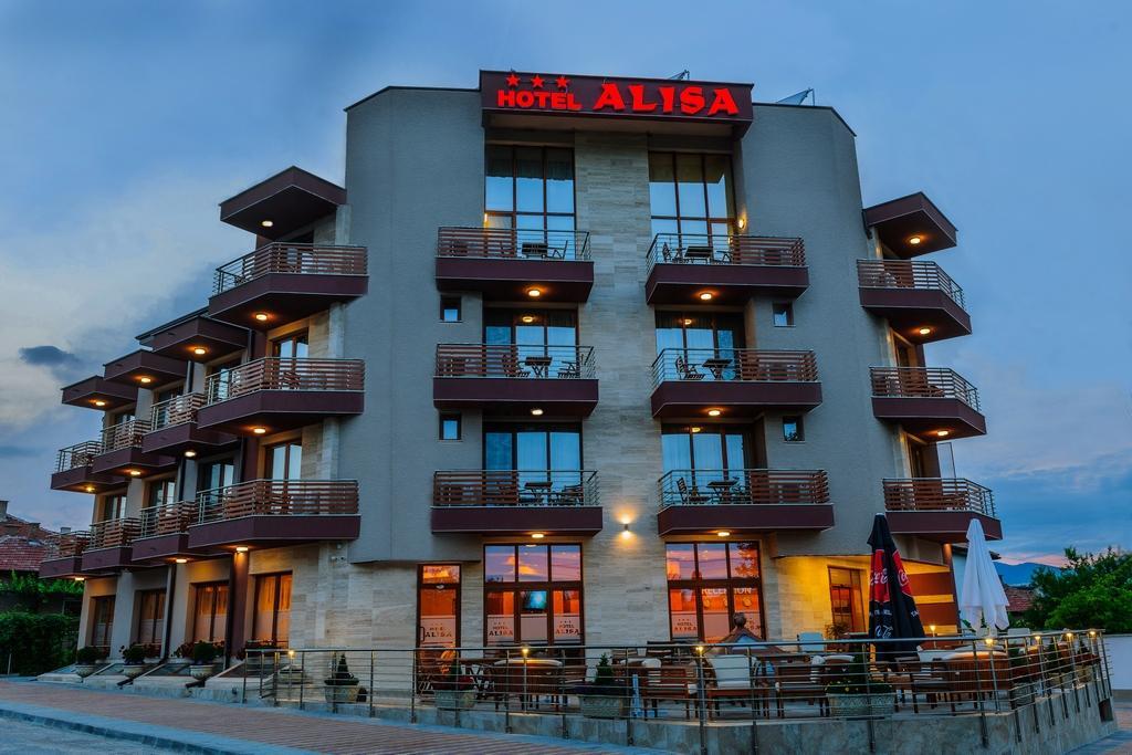 Hotel Alisa Pavel Banja Exteriör bild
